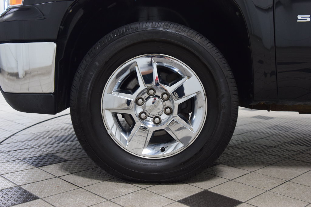 Used 2012 GMC Sierra 1500 SLT w/ SLT Convenience Package AWD/4WD image 29