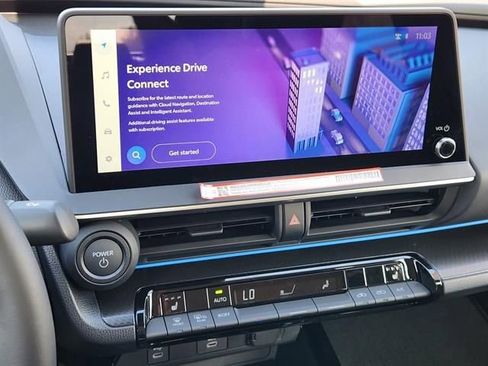 New 2026 Toyota Prius Plug-In Hybrid FWD image 12