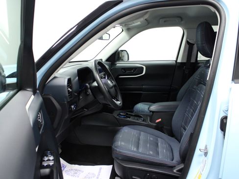 Used 2024 Ford Bronco Sport Heritage w/ Heritage Convenience Package image 12