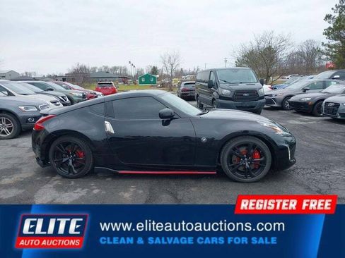Used 2019 Nissan 370Z Touring Sport image 25