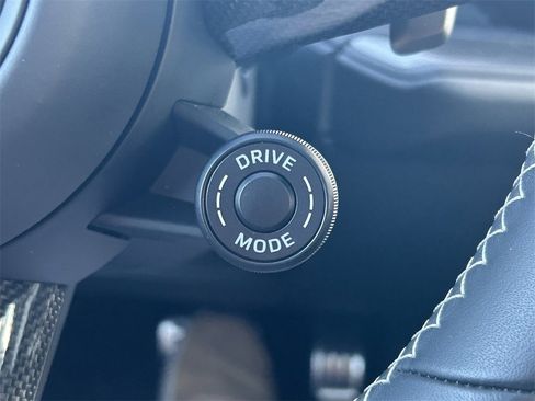 Used 2025 Porsche Cayenne GTS image 41