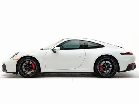 Used 2025 Porsche 911 Carrera 4 GTS image 2
