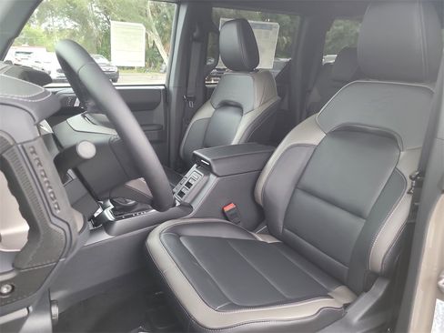 New 2025 Ford Bronco Outer Banks image 16