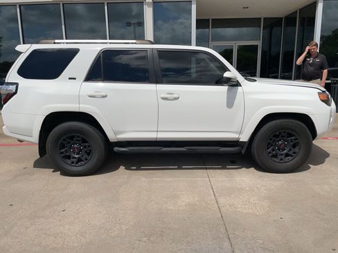 Used 2023 Toyota 4Runner SR5 image 4