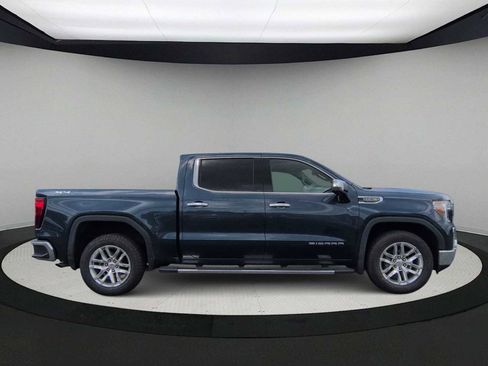 Used 2021 GMC Sierra 1500 SLT w/ SLT Premium Plus Package AWD/4WD image 9