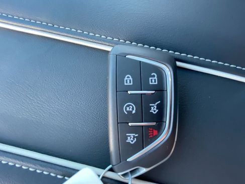 New 2026 Cadillac Escalade Luxury w/ Touring Package image 32