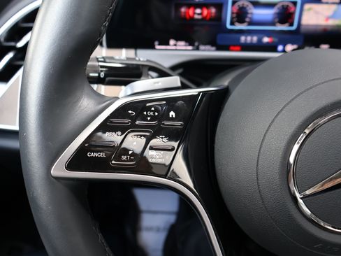 Used 2026 Mercedes-Benz E 350 Sedan image 33