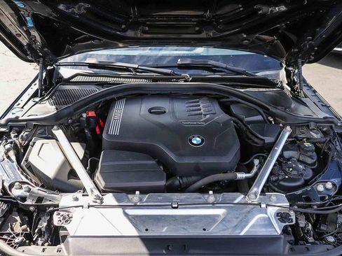 Used 2023 BMW 430i Convertible w/ M Sport Package image 36