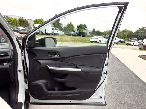 Used 2016 Honda CR-V Touring image 22