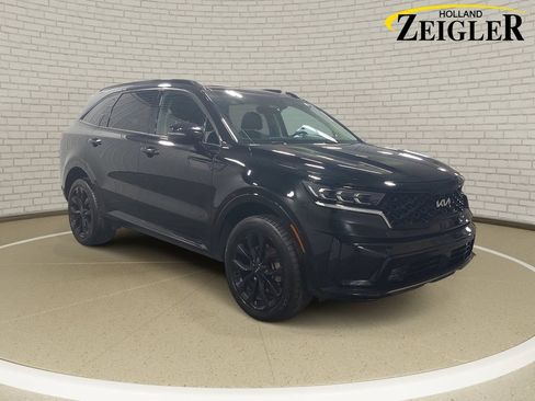 Used 2022 Kia Sorento SX AWD/4WD image 3