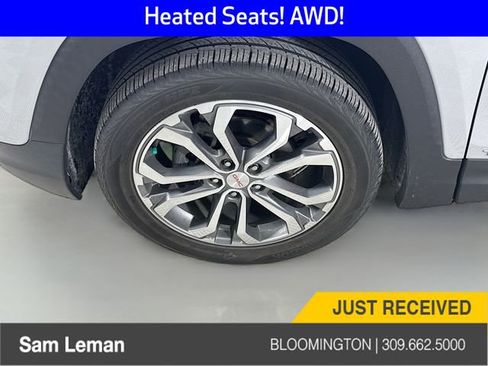 Used 2020 GMC Terrain SLT image 28