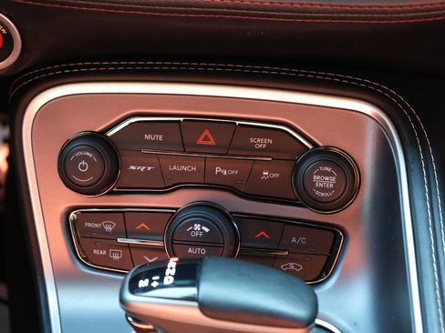 Used 2022 Dodge Challenger SRT Hellcat image 18