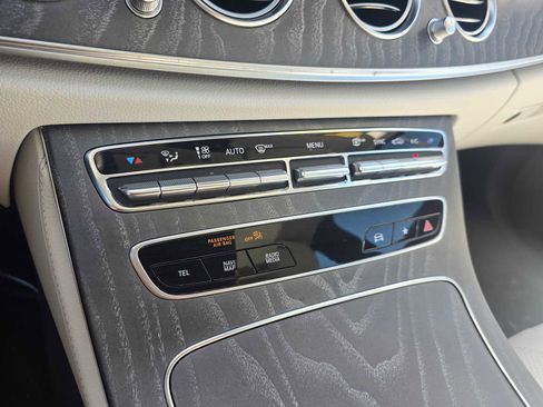 Certified 2022 Mercedes-Benz E 350 Sedan image 31