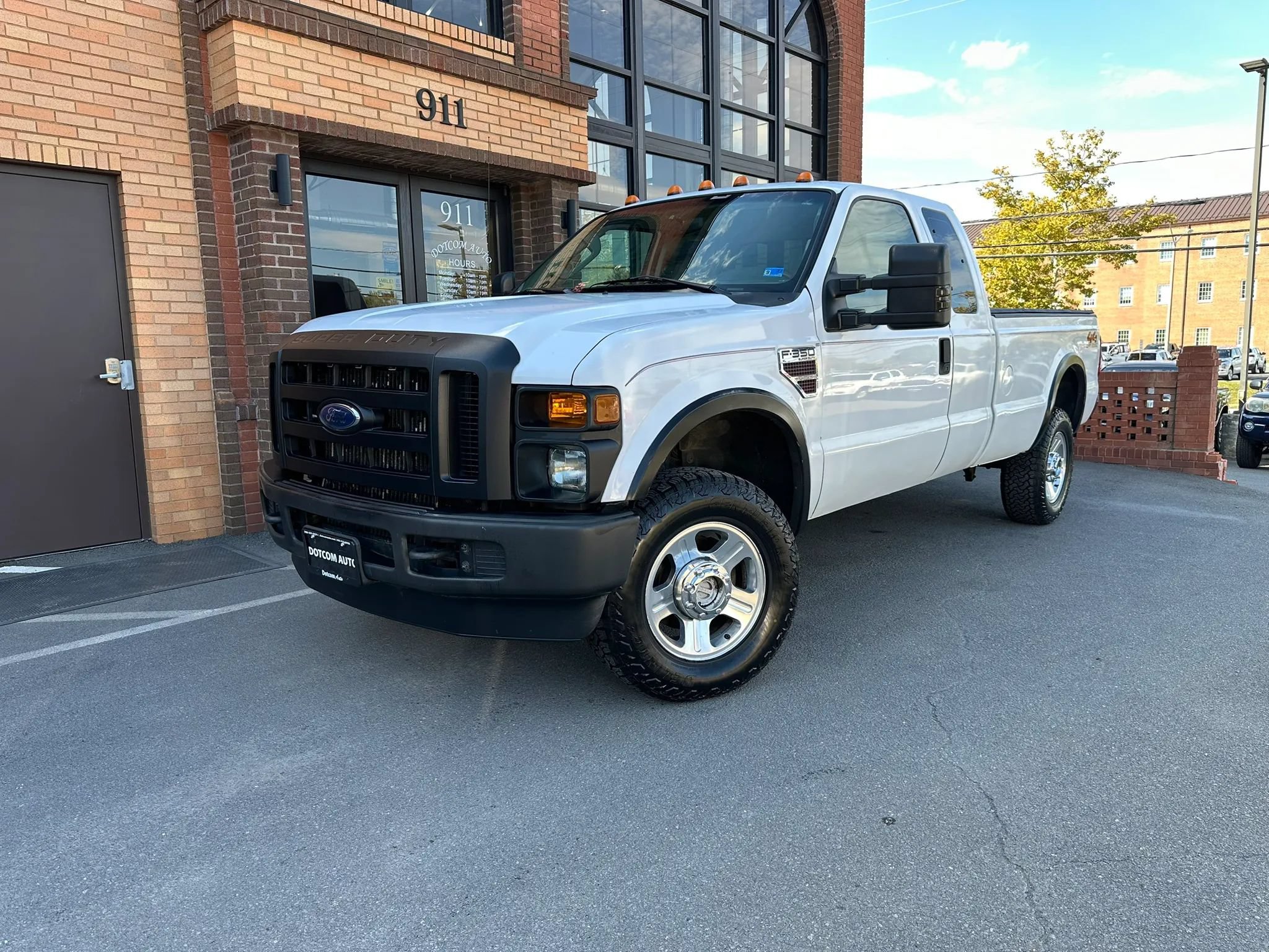 Used 2008 Ford F350 XLT AWD/4WD image 2