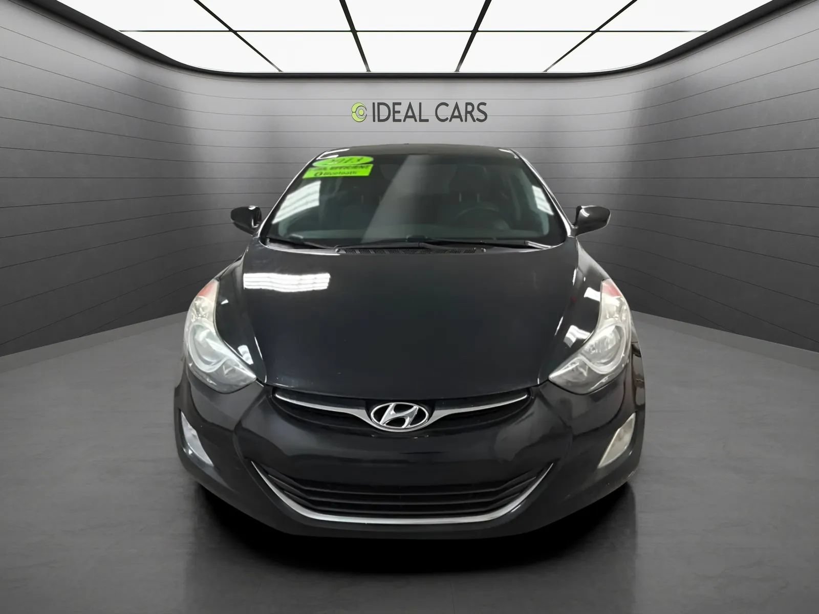 Used 2013 Hyundai Elantra GLS w/ Preferred Pkg FWD image 2
