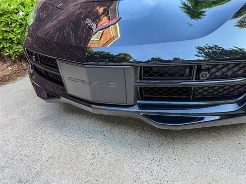 Used 2018 Chevrolet Corvette Stingray Coupe w/ 2LT Preferred Equipment Group image 19