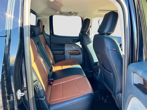 Used 2023 Ford Maverick Lariat w/ Lariat Luxury Package image 29