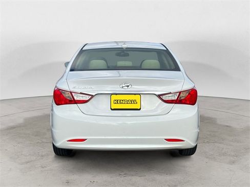 Used 2012 Hyundai Sonata GLS image 5