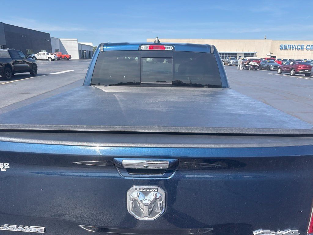 Used 2022 RAM 1500 Laramie AWD/4WD image 16