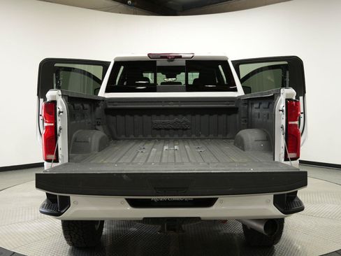 Certified 2024 Chevrolet Silverado 3500 High Country w/ High Country Premium Package AWD/4WD image 21