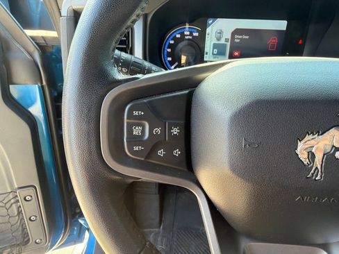 Used 2023 Ford Bronco Big Bend AWD/4WD image 19