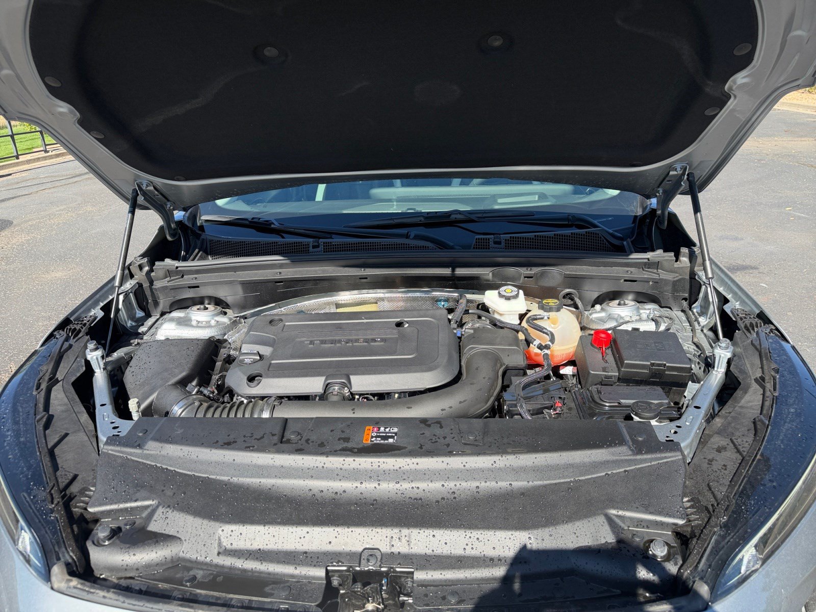 Used 2025 Buick Envision Sport Touring AWD/4WD image 20