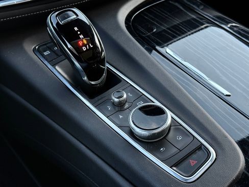 Used 2023 Cadillac Escalade ESV Sport image 29