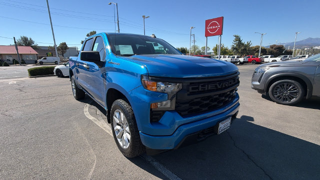 Used 2022 Chevrolet Silverado 1500 Custom AWD/4WD image 2