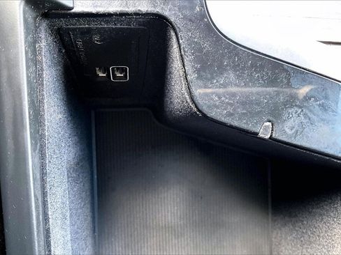 Used 2021 Volvo XC60 T5 Inscription w/ Advanced Package image 16