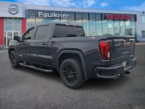 Used 2022 GMC Sierra 1500 Elevation w/ X31 Off-Road Package AWD/4WD image 4
