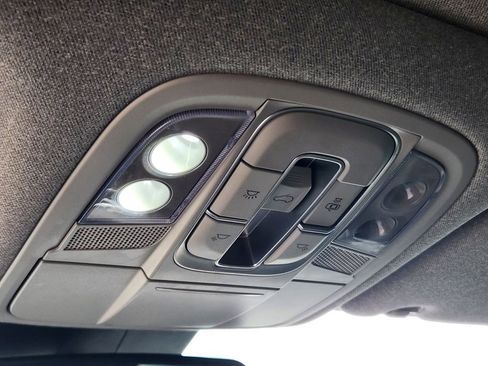 Used 2020 Hyundai Santa Fe Limited image 21