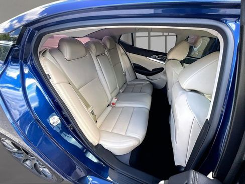 Used 2021 Nissan Maxima 3.5 SV w/ Floor Mat Group FWD image 28