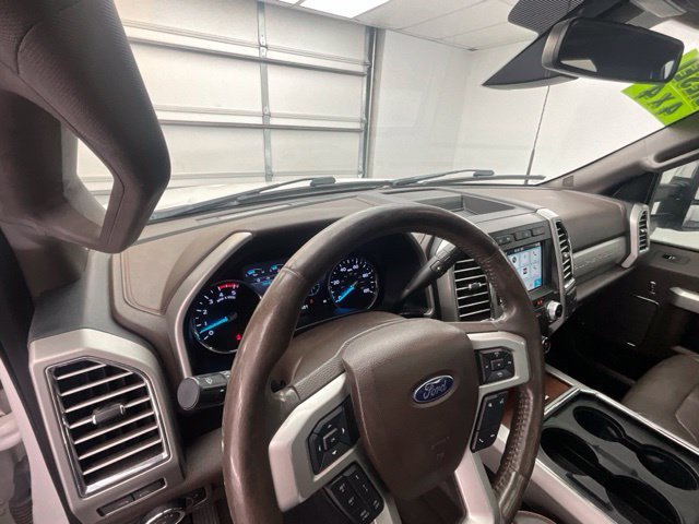 Used 2017 Ford F250 King Ranch w/ King Ranch Ultimate Package AWD/4WD image 18