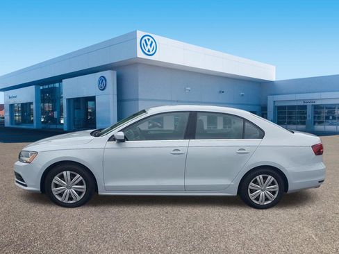Used 2017 Volkswagen Jetta S FWD image 4