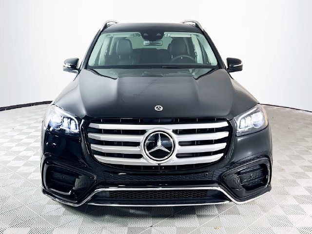 New 2026 Mercedes-Benz GLS 450 4MATIC image 2