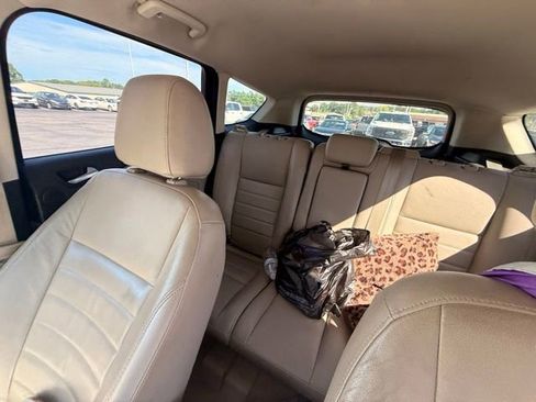 Used 2013 Ford Escape SEL FWD image 8