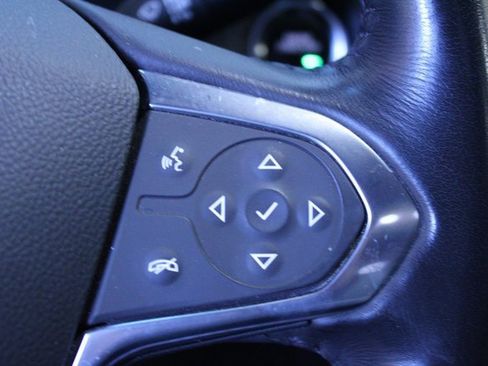 Used 2022 Chevrolet Traverse LT image 14