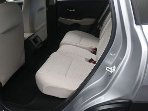 Certified 2025 Honda HR-V LX image 17