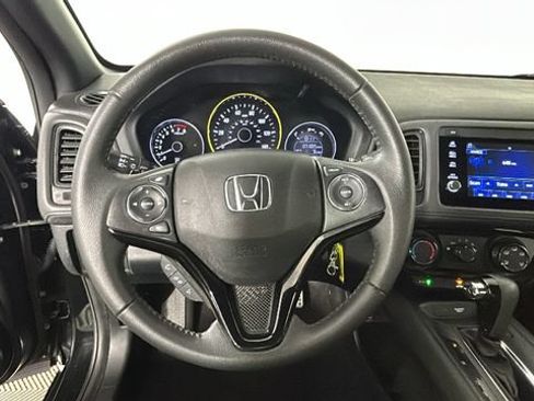 Used 2022 Honda HR-V Sport image 15