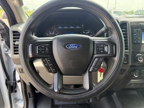 Used 2021 Ford F250 XL w/ Power Equipment Group image 17