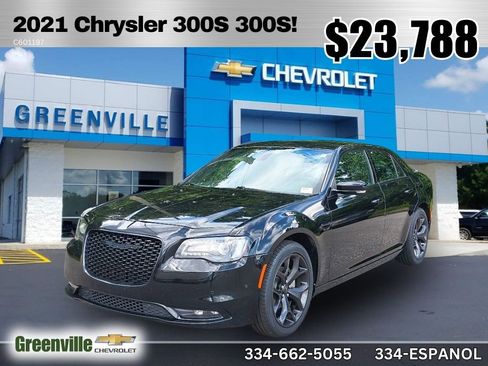 Used 2021 Chrysler 300 S image 1