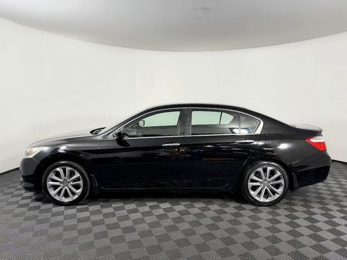 Used 2015 Honda Accord Sport image 17
