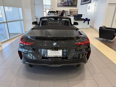 Used 2024 BMW Z4 sDrive30i w/ Premium Package image 4