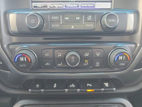 Used 2015 Chevrolet Silverado 2500 LT image 28