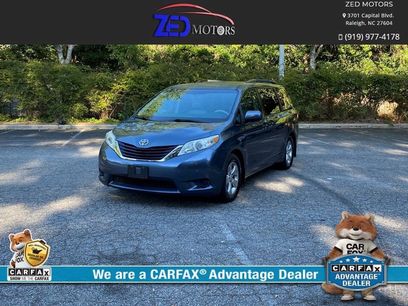 Used 2013 Toyota Sienna LE w/ Towing Pkg
