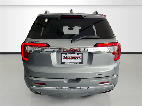 Used 2023 GMC Acadia Denali w/ Denali Technology Package image 6