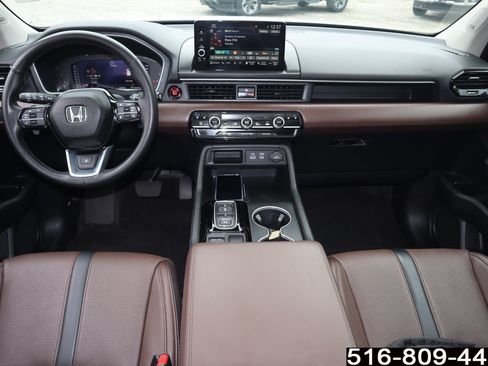 Used 2023 Honda Pilot Elite image 13