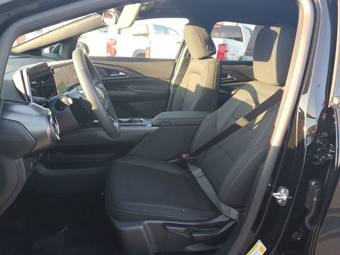 New 2026 Chevrolet Equinox EV LT image 12