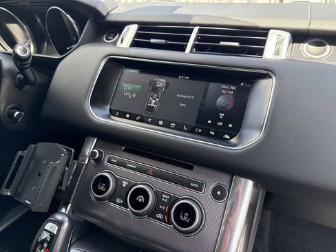 Used 2017 Land Rover Range Rover Sport HSE AWD/4WD image 25