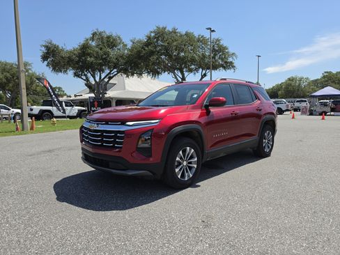 New 2027 Chevrolet Equinox LT FWD image 11